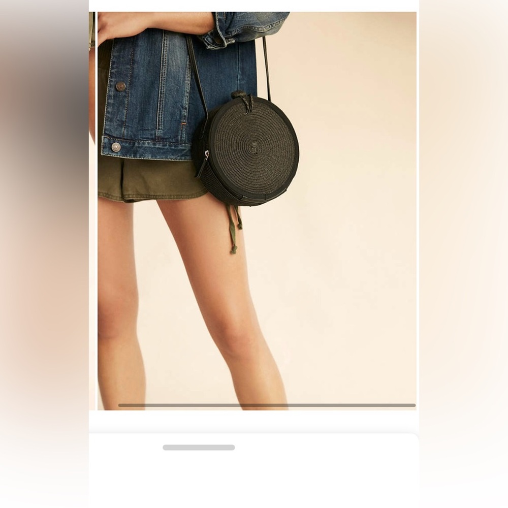 Black Round Straw Crossbody Bag